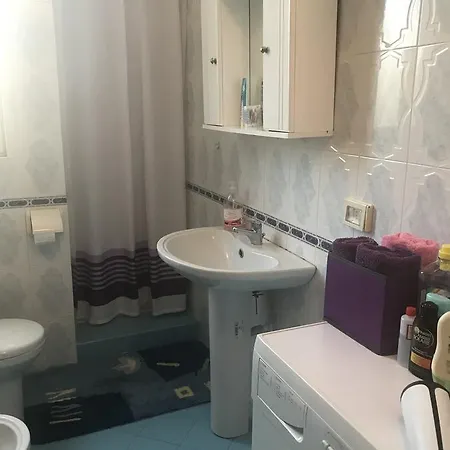 Fantasy Apartamento Golem (Tirana)